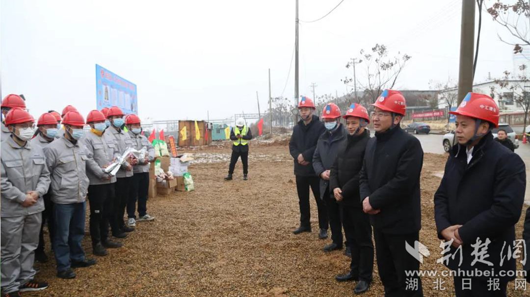 枝江市领导黄芳帅,赵进,方明柱,姚迎九,丁海容,易礼强,刘昶,夏克松