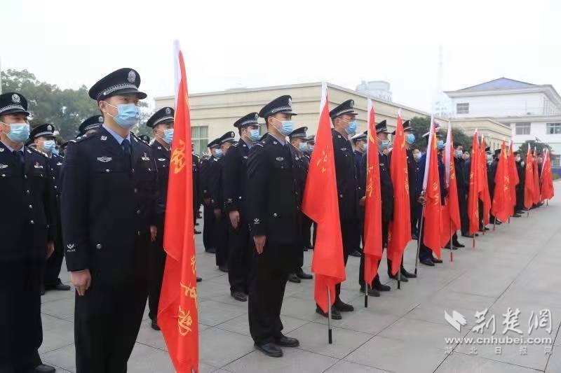 当阳市公安局多种形式庆祝第二个警察节-荆楚网-湖北日报网