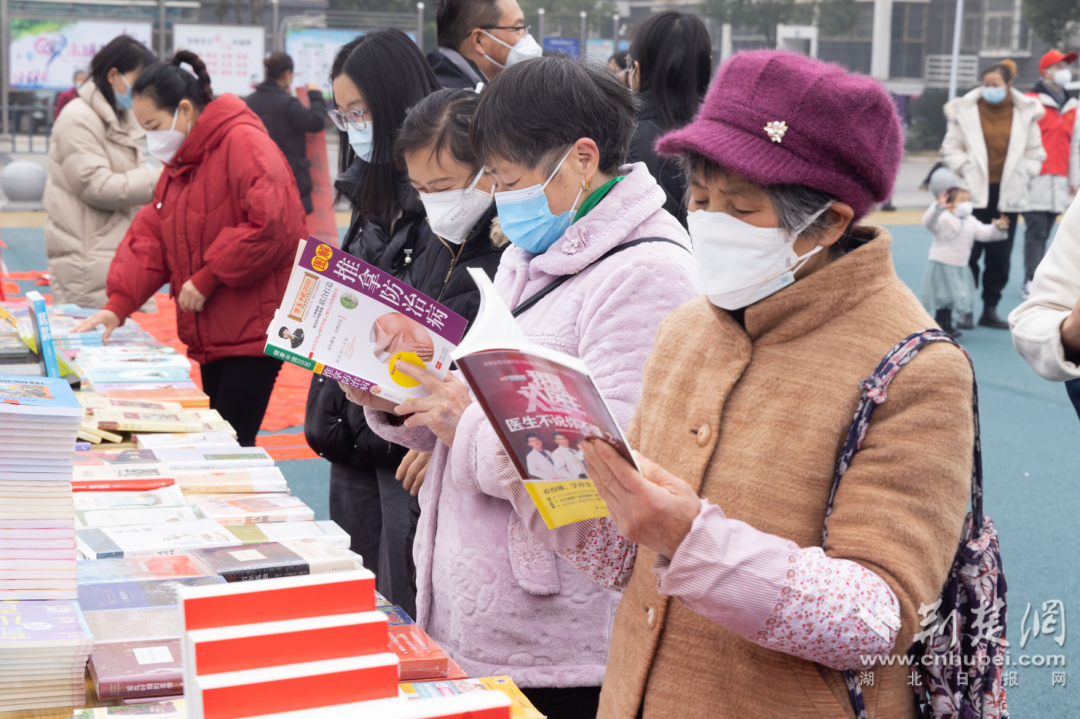 “共话二十大·猇亭新变化”摄影展.png.png