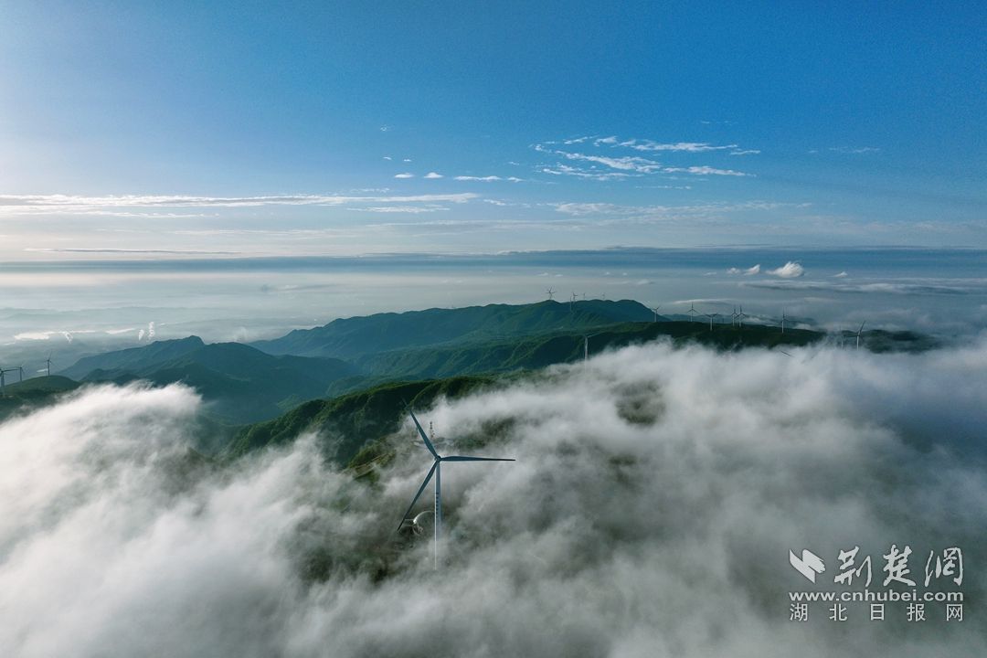 2023.4.25百里荒云海   (4)_副本.jpg.jpg