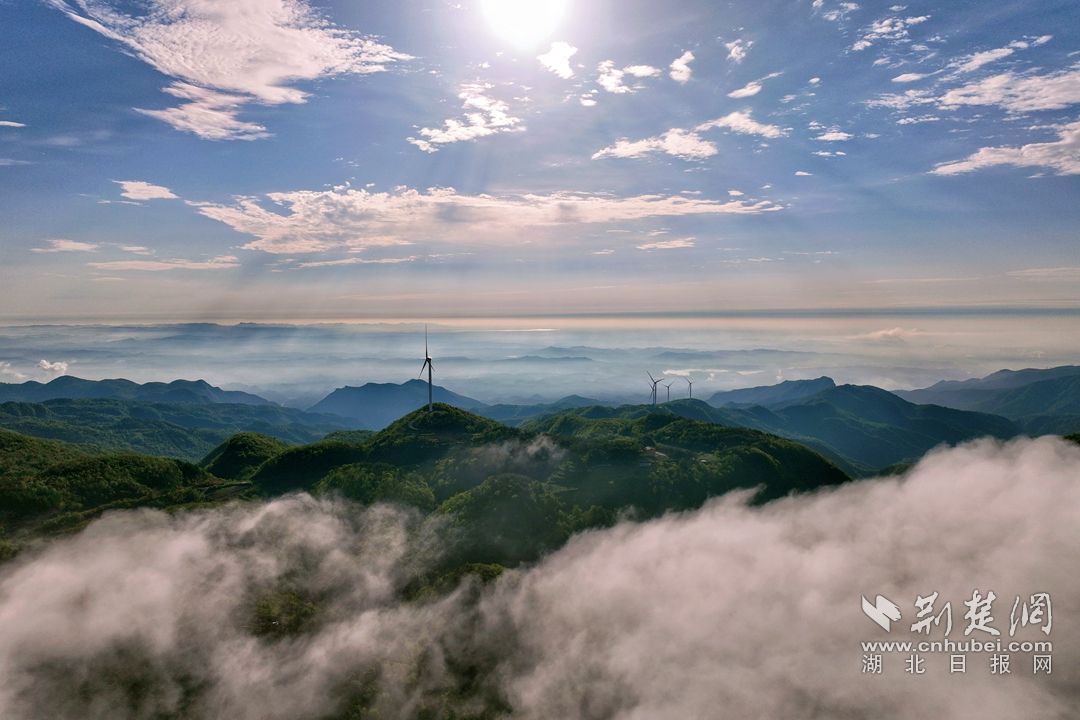 2023.4.25百里荒云海   (10)_副本.jpg.jpg