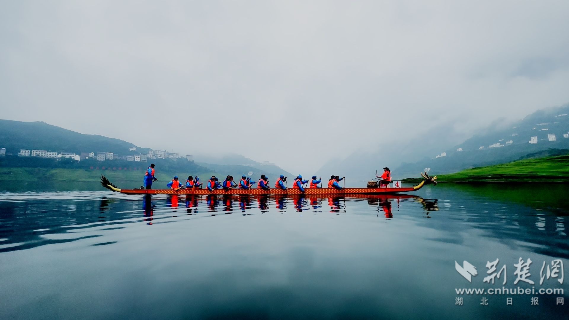 划龙舟1.jpg.jpg
