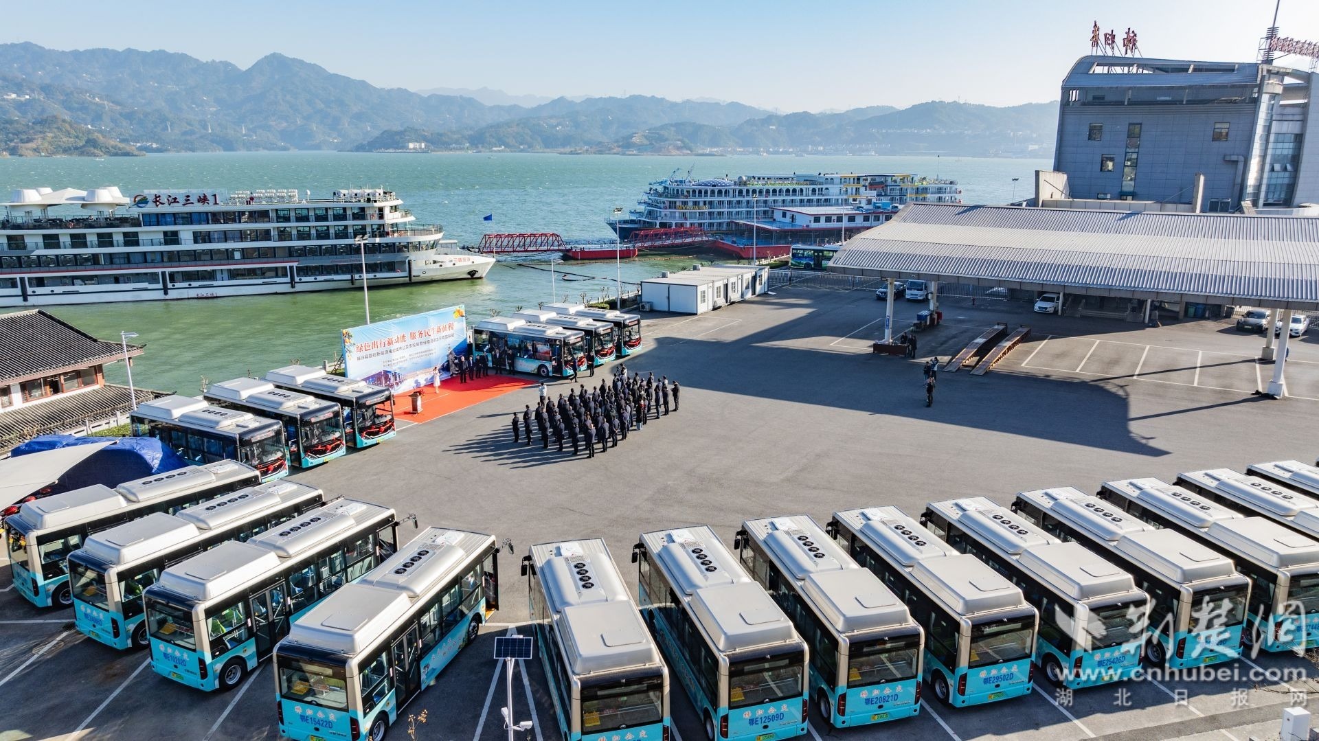 秭归进入生态旅游新时代；首批新能源公