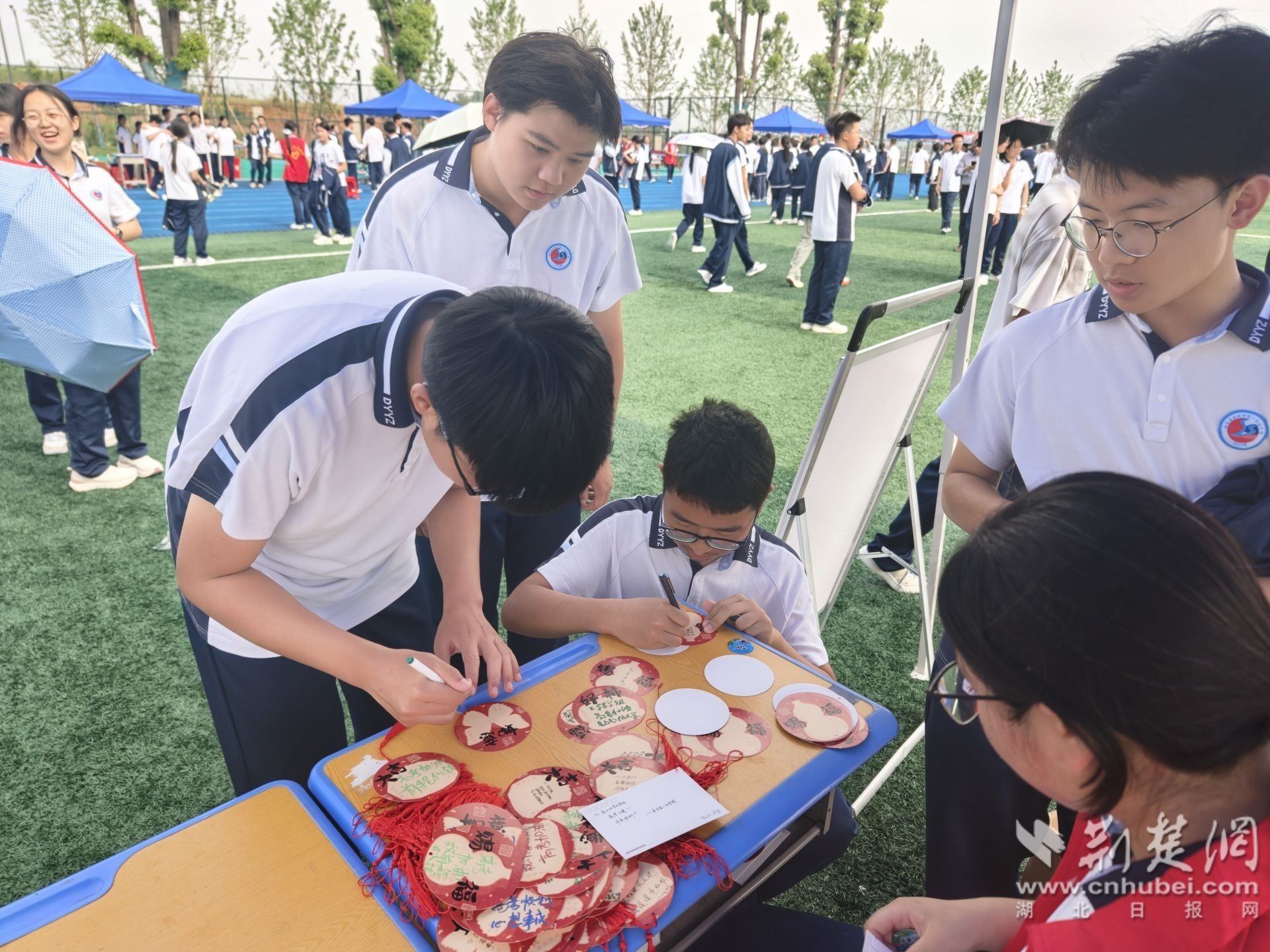 高一、高二学子为高三学子写祝福寄语.jpg.jpg