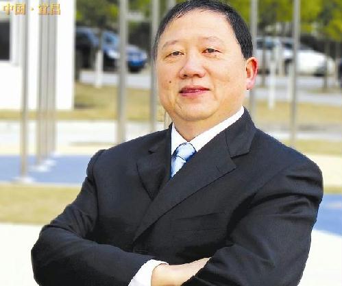 安琪董事长_安琪酵母董事长图片