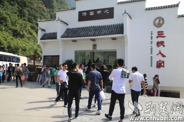 世界排名前十的大学_旅游收入前十(2)