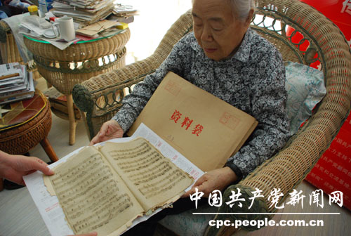 ɯ�����������չʾ�������Ӱ�ʱ���ù�������ֽ����