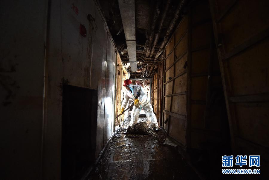 �������ʹ������¼�����3��������֮�ǡ�����������1500���������200���