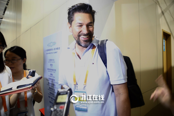 Lance-Newhart.jpg Lance-Newhart.jpg