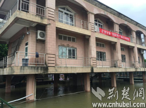 图片3_meitu_8.jpg 图片3_meitu_8.jpg