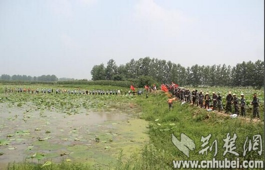 C:\Documents and Settings\Administrator\桌面\修图\14.jpg C:\Documents and Settings\Administrator\桌面\修图\14.jpg