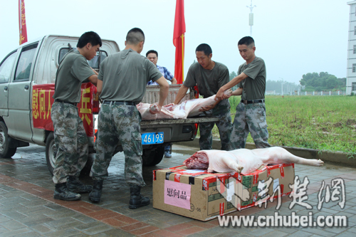 IMG_9532副本.jpg IMG_9532副本.jpg