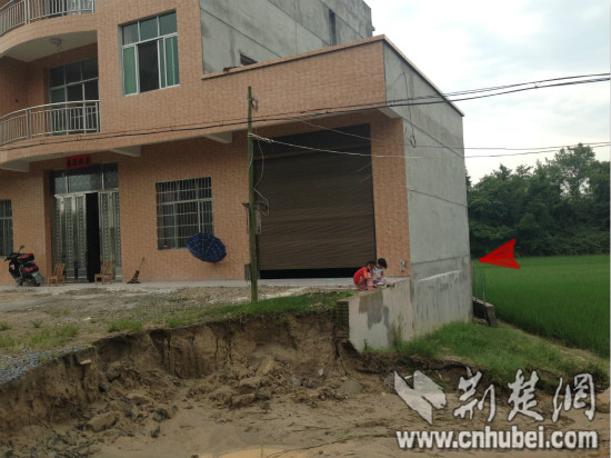 IMG_9268_meitu_5.jpg IMG_9268_meitu_5.jpg