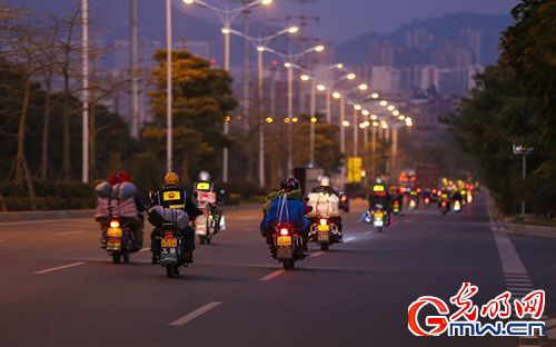 ������ý����ת�ġ�����Ƶ����ح�������Ң����ů����·