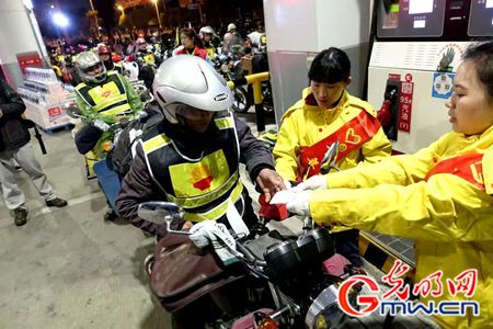 ������ý����ת�ġ�������Ը�� ��Щ�˵ġ�СĿ�ꡱ����ů��