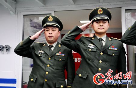 ������ý����ת�ġ�������Ը�� ��Щ�˵ġ�СĿ�ꡱ����ů��