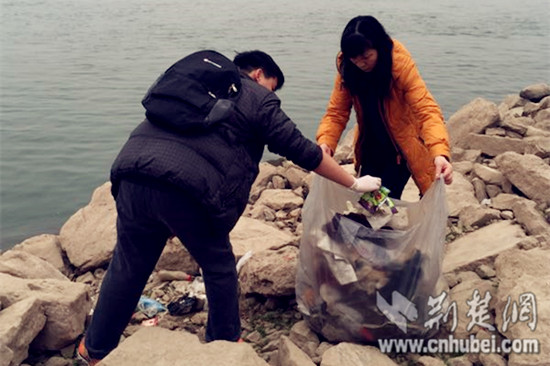 746743156.jpg 746743156.jpg