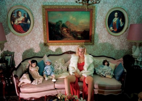 墨西哥名媛炫富生活 狮豹当宠物