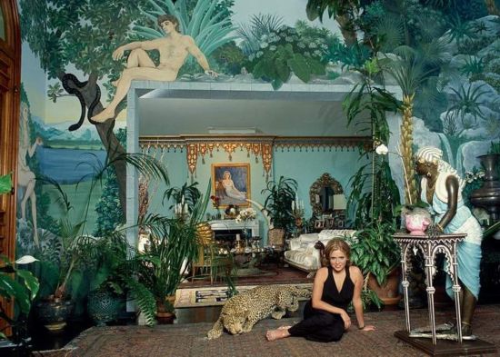 墨西哥名媛炫富生活 狮豹当宠物